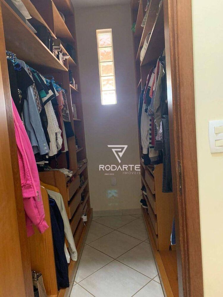 Casa, 4 quartos, 375 m² - Foto 22