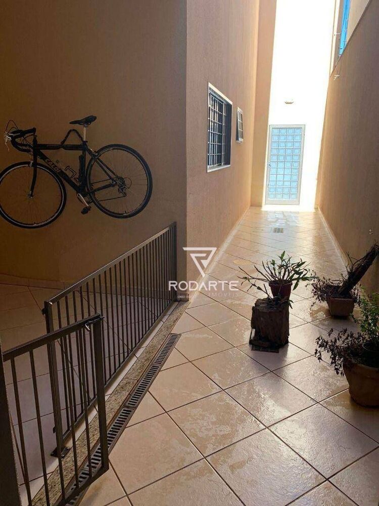 Casa, 4 quartos, 375 m² - Foto 2