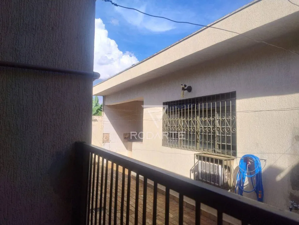 Casa, 4 quartos, 228 m² - Foto 4