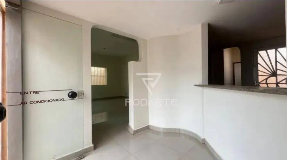 Casa, 4 quartos, 181 m² - Foto 2