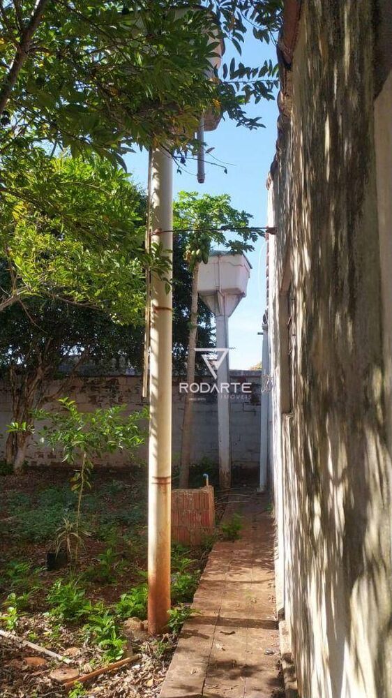 Casa, 6 quartos, 243 m² - Foto 9