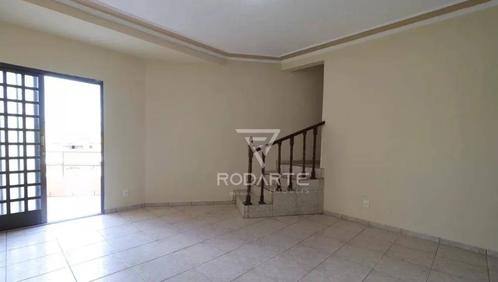 Casa, 4 quartos - Foto 1