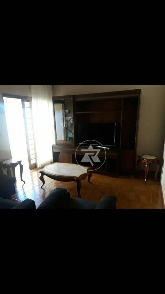 Sobrado, 3 quartos, 131 m² - Foto 2