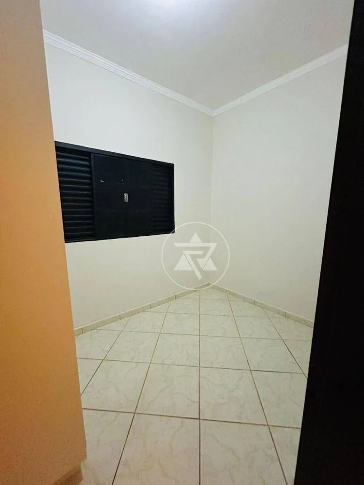 Casa, 3 quartos, 151 m² - Foto 2