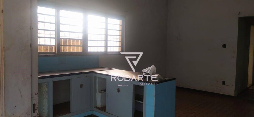 Casa, 6 quartos, 285 m² - Foto 2