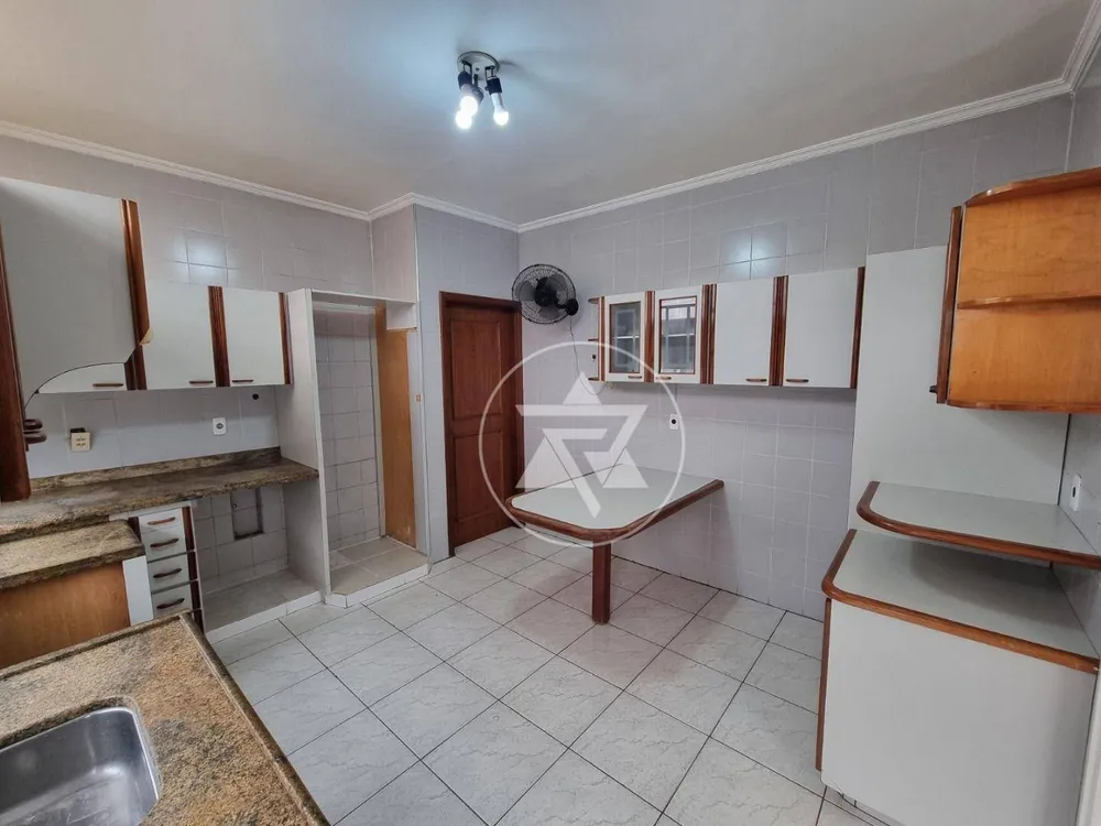 Casa, 4 quartos, 208 m² - Foto 5