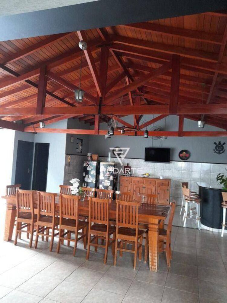 Casa, 3 quartos, 260 m² - Foto 28