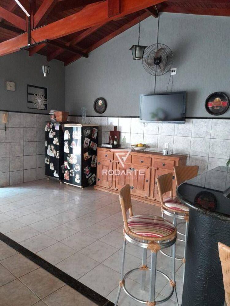 Casa, 3 quartos, 260 m² - Foto 29
