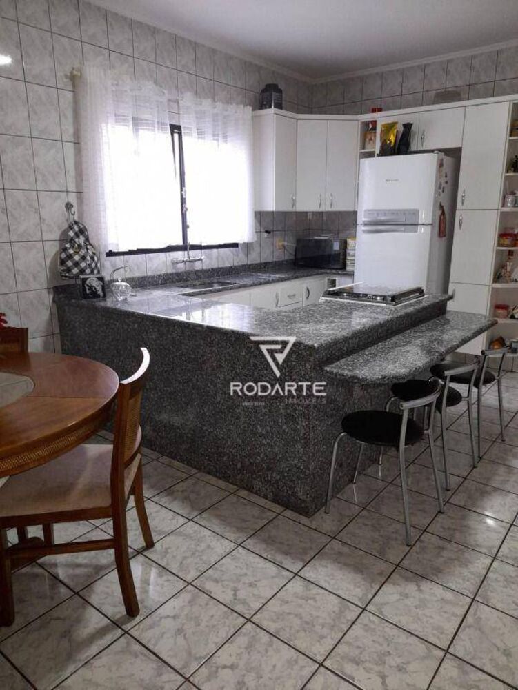 Casa, 3 quartos, 260 m² - Foto 23