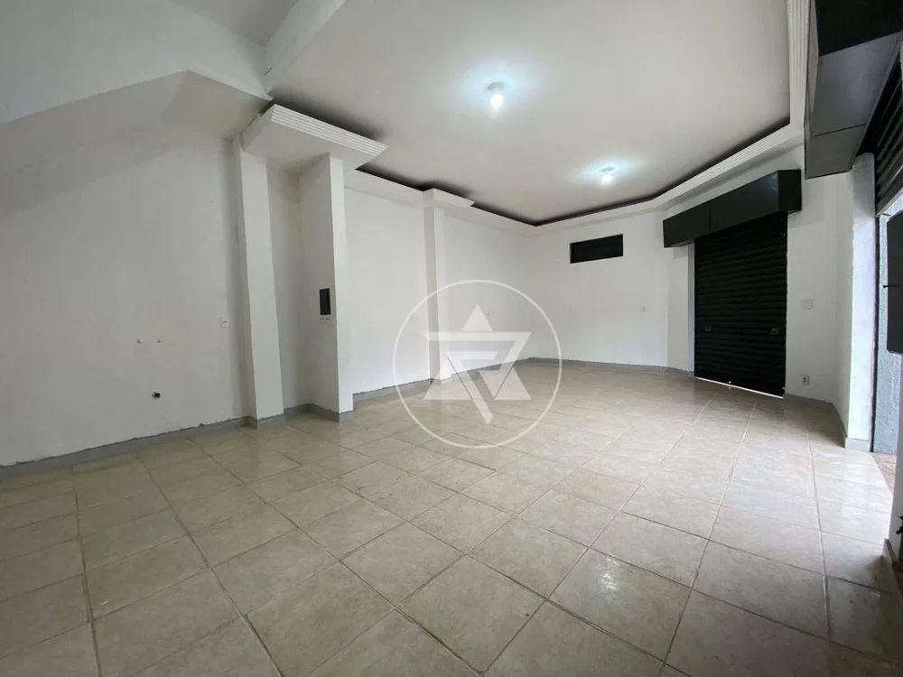 Loja-Salão, 60 m² - Foto 1