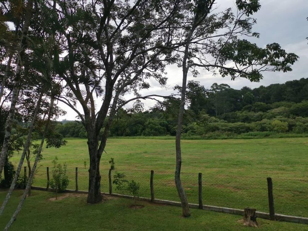 Sítio à venda com 4 quartos - Foto 1