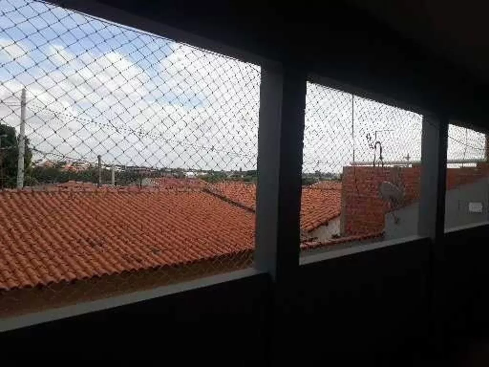 Casa à venda com 4 quartos, 200m² - Foto 3