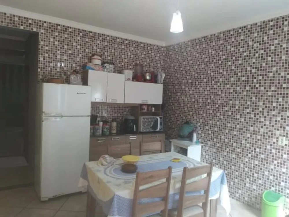 Casa, 3 quartos, 175 m² - Foto 1