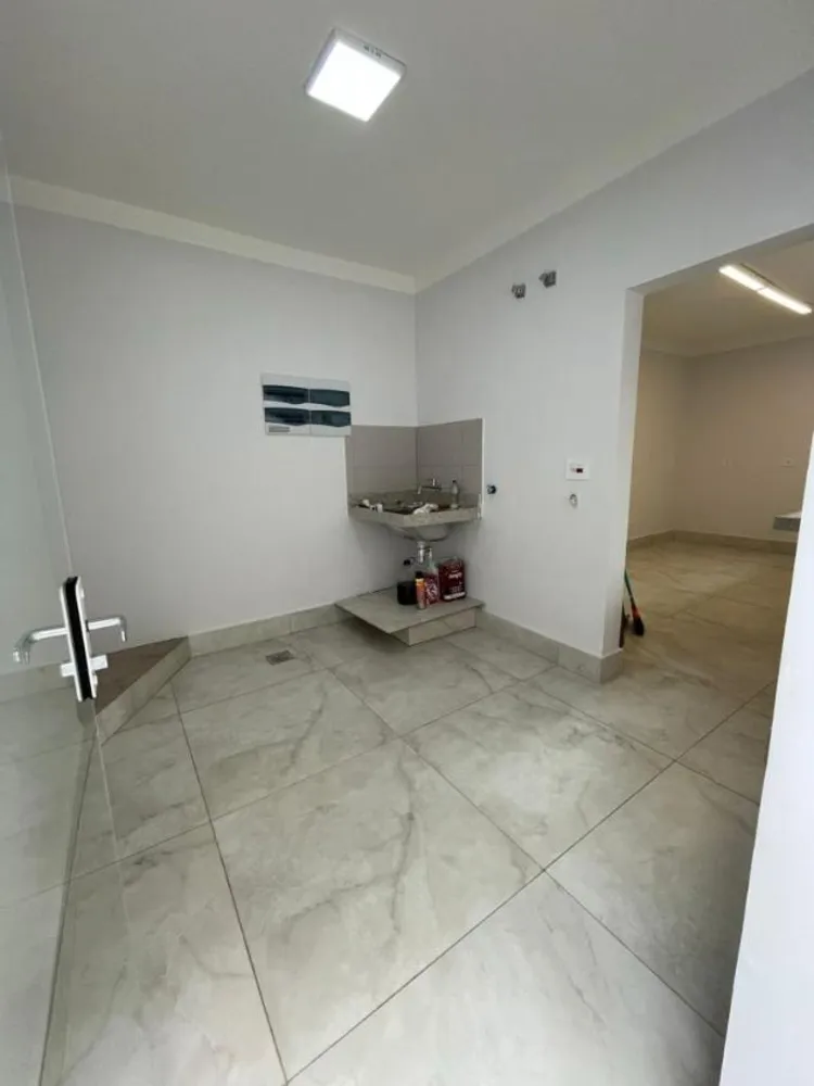 Casa, 4 quartos, 220 m² - Foto 8