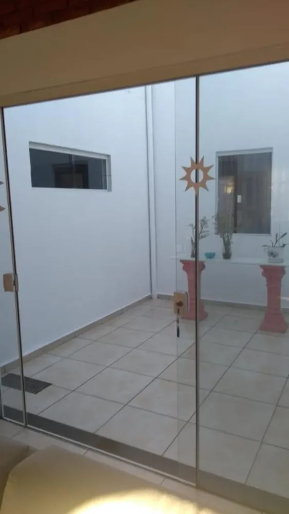 Casa, 4 quartos, 250 m² - Foto 1