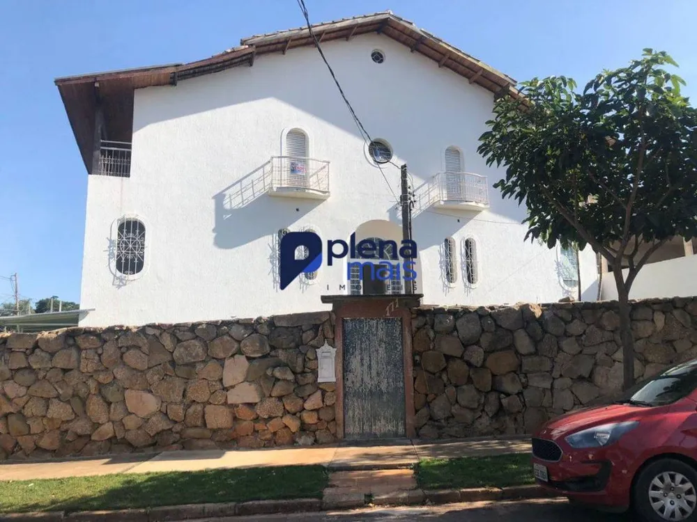 Casa, 12 quartos, 1000 m² - Foto 1