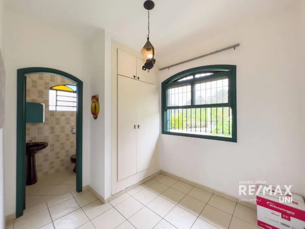 Casa, 4 quartos, 270 m² - Foto 9