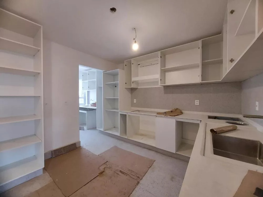 Apartamento à venda com 2 quartos, 125m² - Foto 4