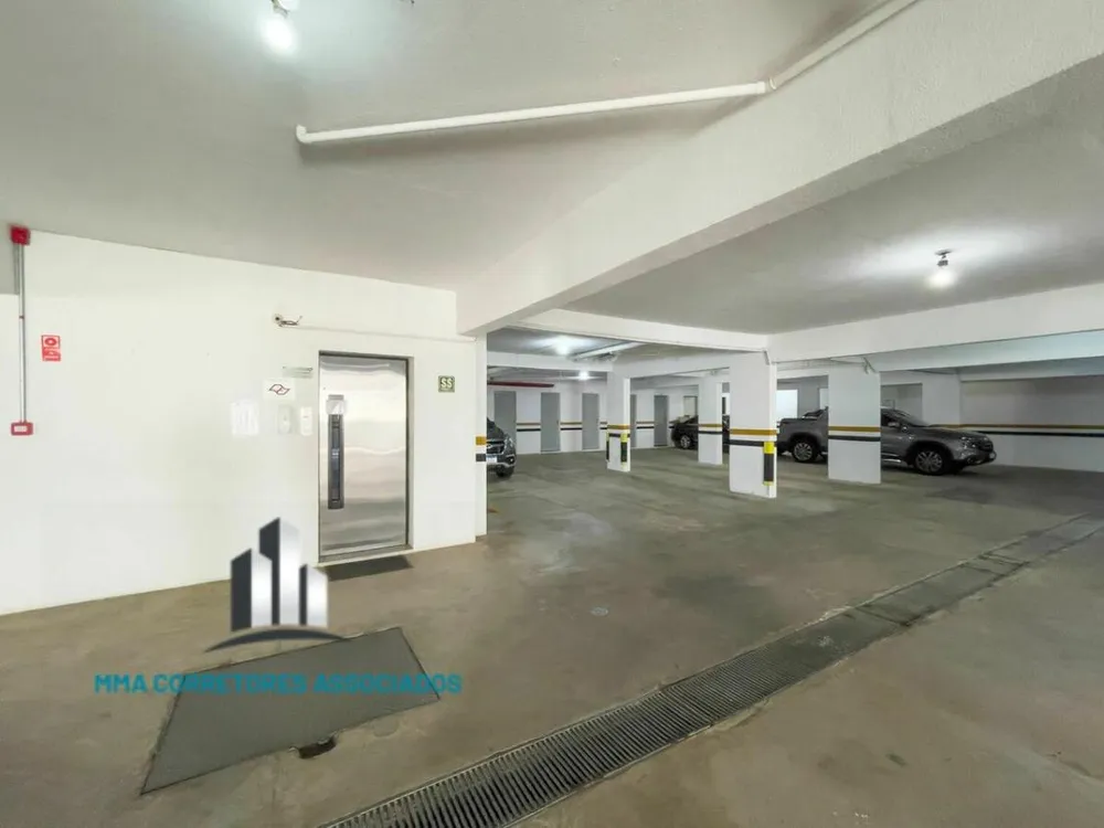 Apartamento, 3 quartos, 233 m² - Foto 1
