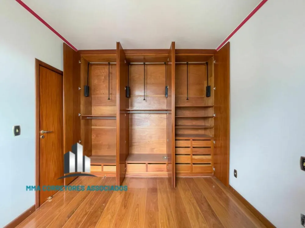 Apartamento, 3 quartos, 233 m² - Foto 9
