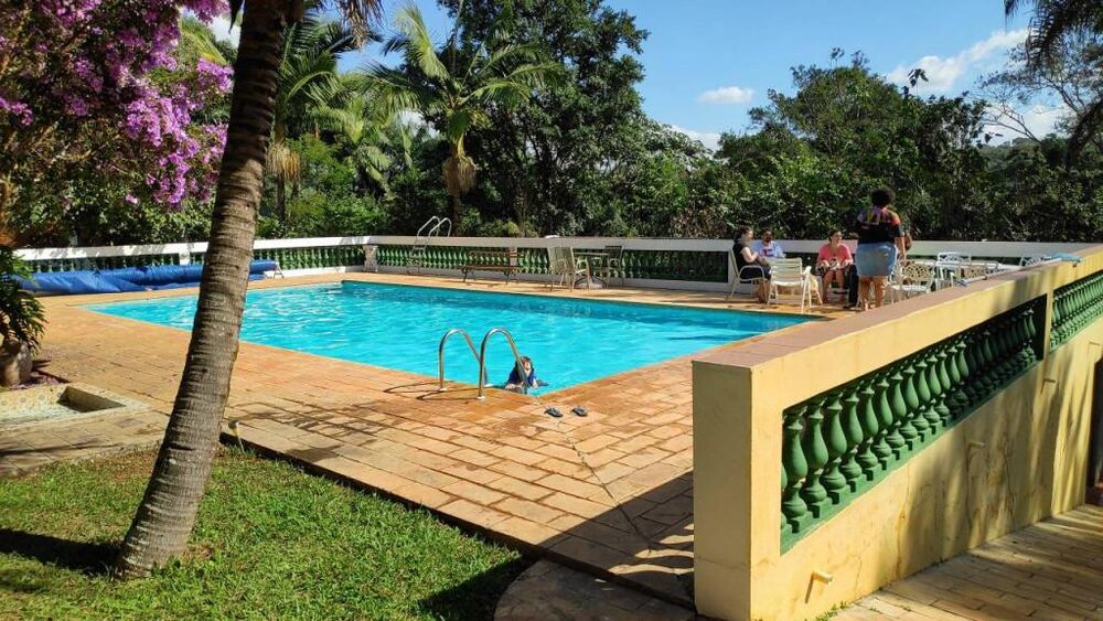 Chácara à venda com 6 quartos - Foto 2