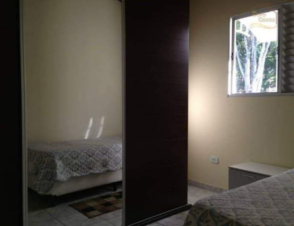 Chácara à venda com 3 quartos, 1000m² - Foto 1