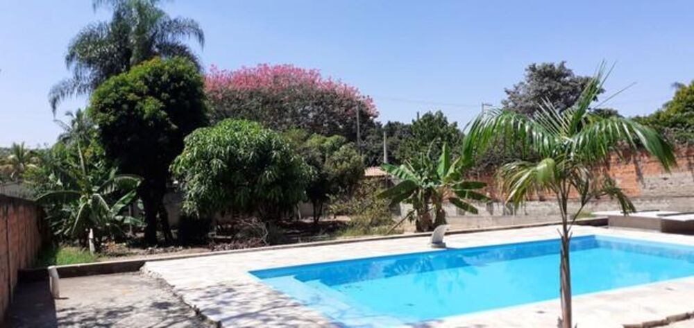 Casa, 2 quartos, 380 m² - Foto 1