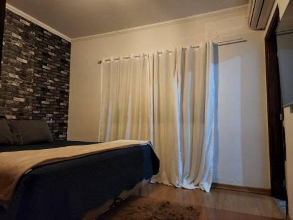 Casa, 4 quartos - Foto 1