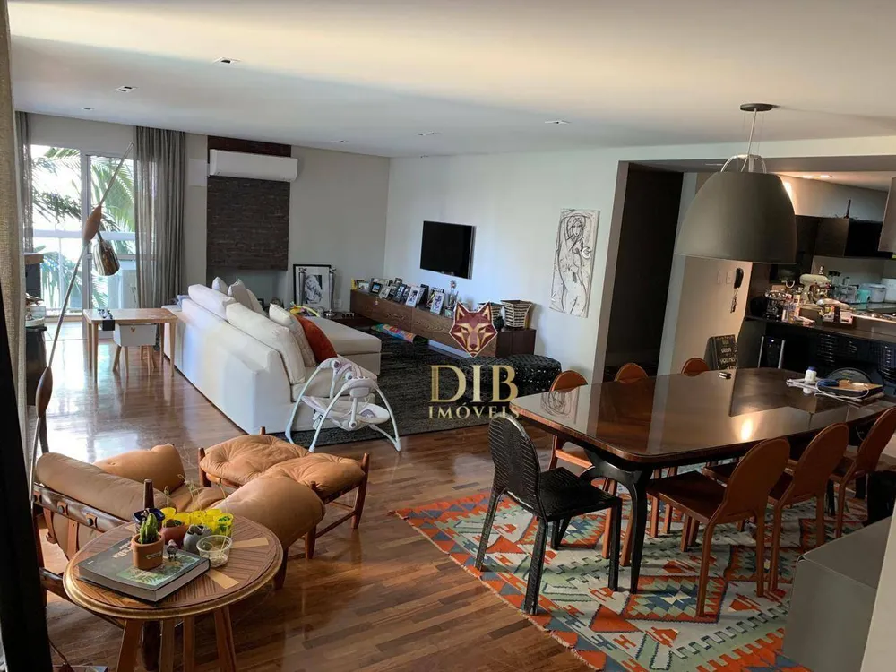 Apartamento, 3 quartos, 158 m² - Foto 2