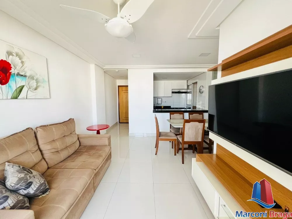 Apartamento à venda com 2 quartos, 70m² - Foto 5