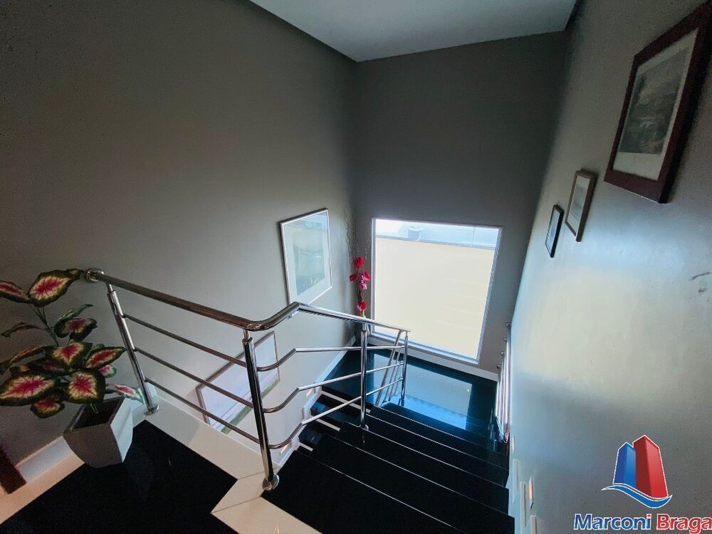 Casa, 4 quartos, 270 m² - Foto 8