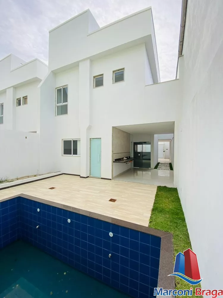 Casa à venda com 3 quartos, 120m² - Foto 1