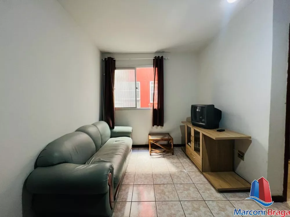 Apartamento à venda com 1 quarto, 50m² - Foto 2