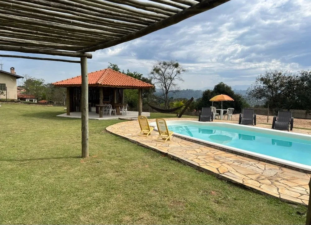 Chácara, 4 quartos, 5000 m² - Foto 1