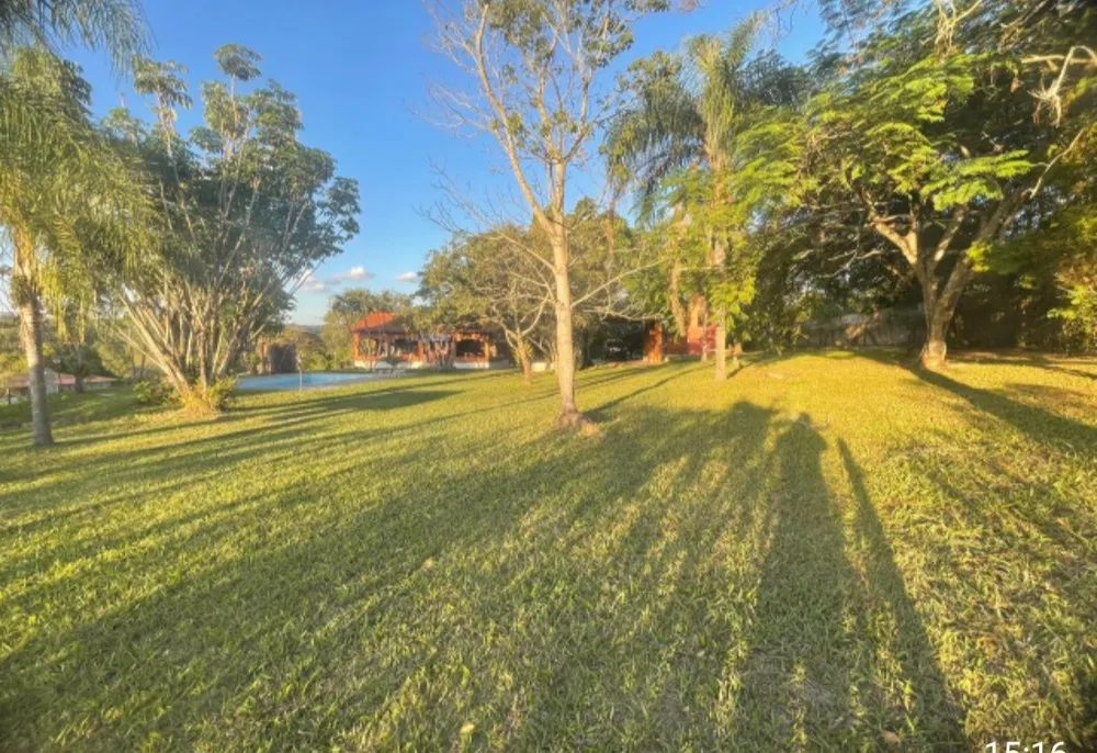 Chácara, 4 quartos, 5000 m² - Foto 1