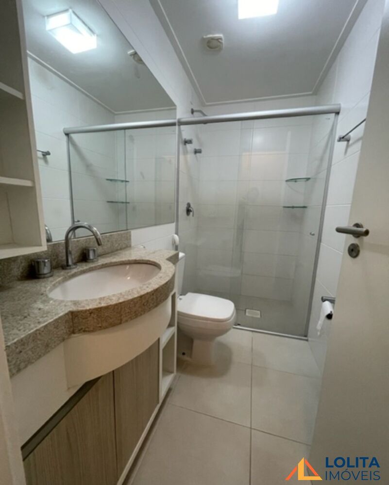 Apartamento para alugar com 2 quartos, 69m² - Foto 5
