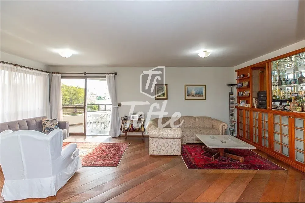 Apartamento, 4 quartos, 212 m² - Foto 1