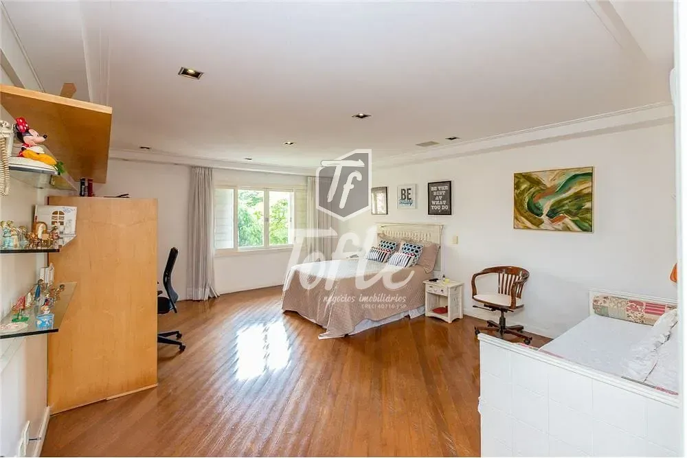 Casa, 4 quartos, 873 m² - Foto 4