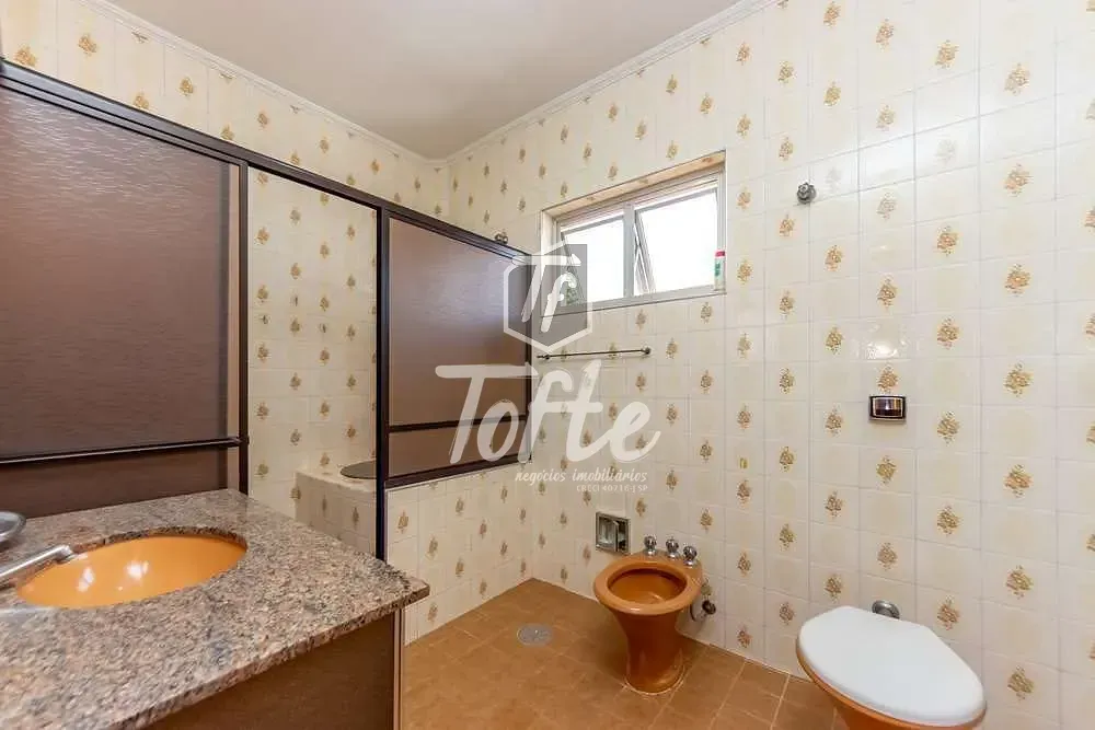 Casa, 3 quartos, 197 m² - Foto 2