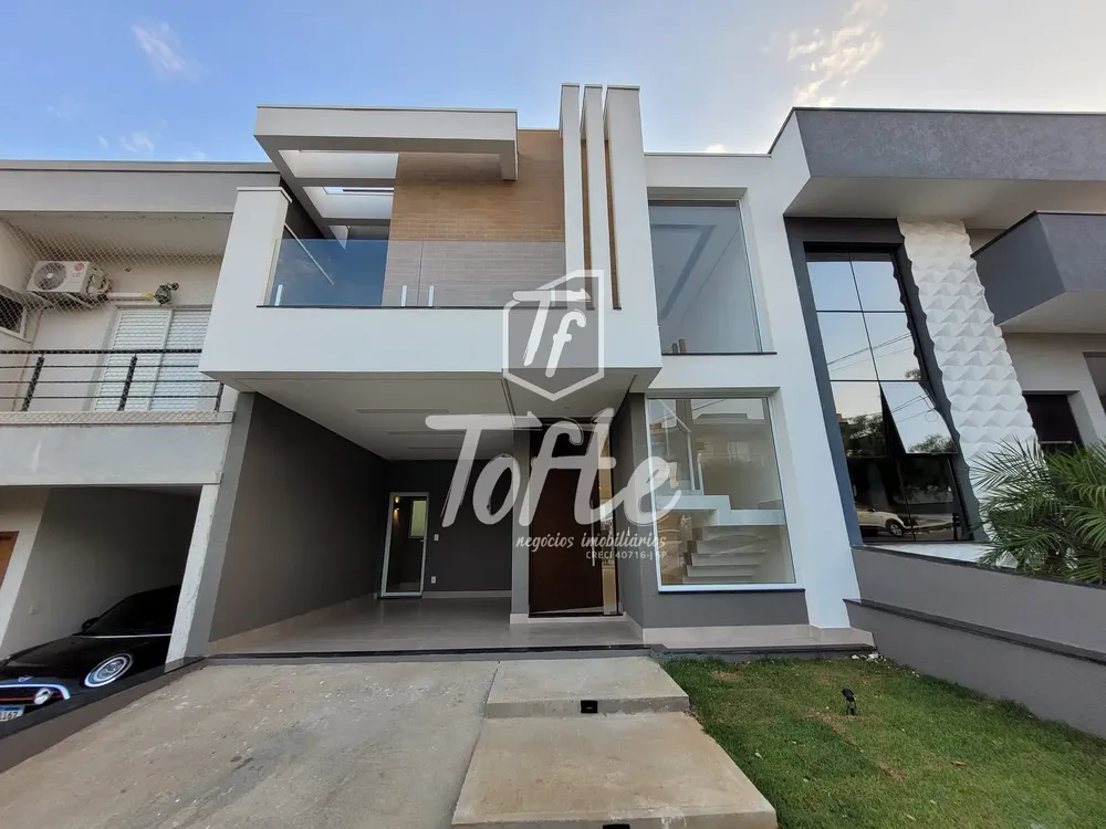 Sobrado, 3 quartos, 202 m² - Foto 1