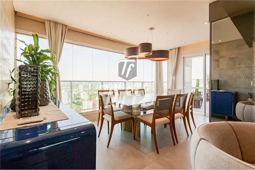 Cobertura, 3 quartos, 225 m² - Foto 1