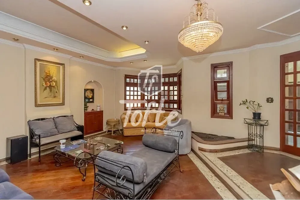 Casa, 4 quartos, 232 m² - Foto 1