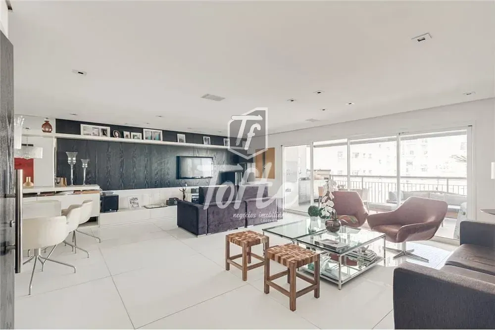 Apartamento, 4 quartos, 234 m² - Foto 1