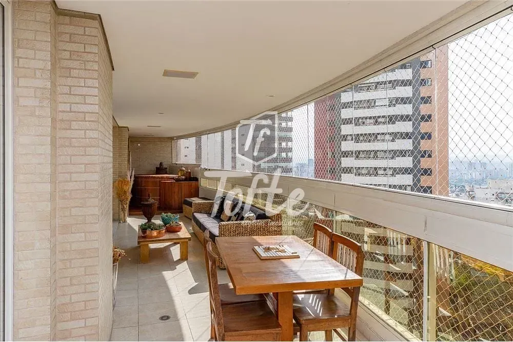 Apartamento, 3 quartos, 366 m² - Foto 1