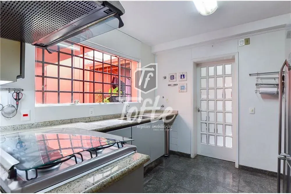 Casa, 4 quartos, 386 m² - Foto 2