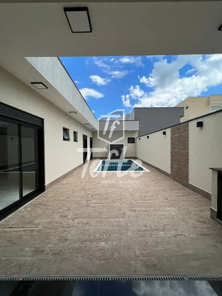 Casa, 3 quartos, 194 m² - Foto 1
