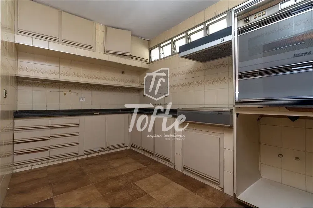 Casa, 4 quartos, 218 m² - Foto 2