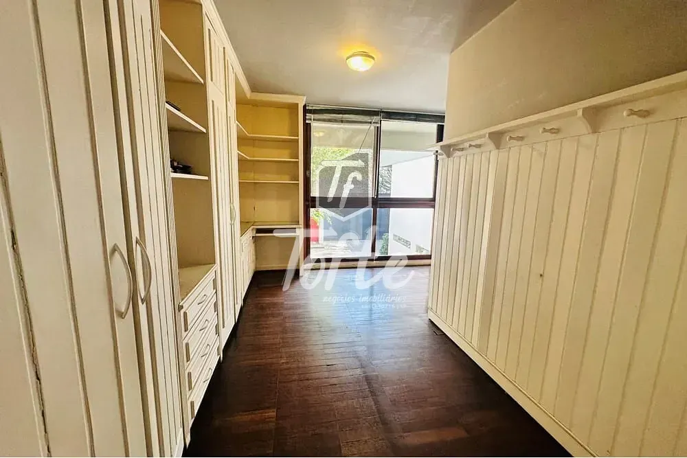 Casa, 4 quartos, 340 m² - Foto 3