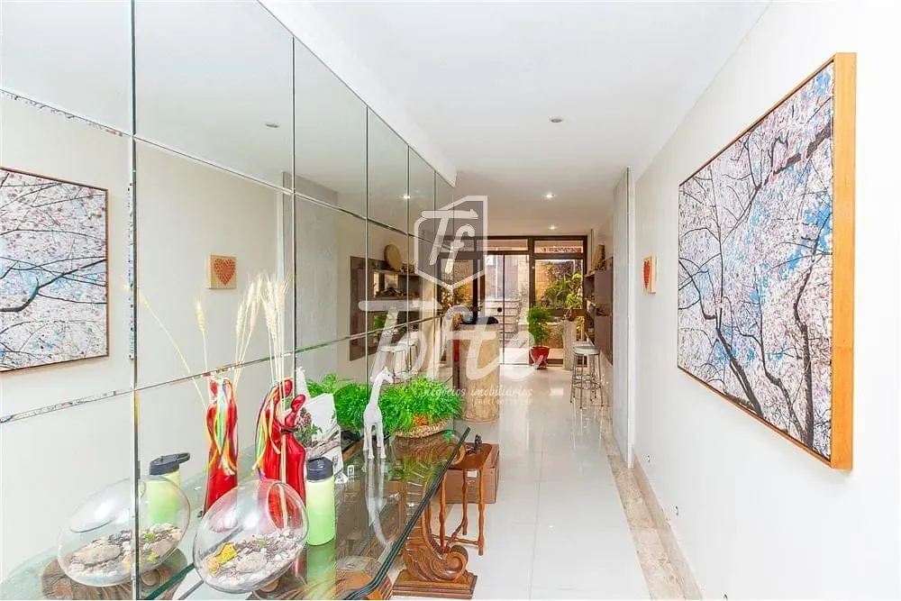 Casa, 5 quartos, 352 m² - Foto 1