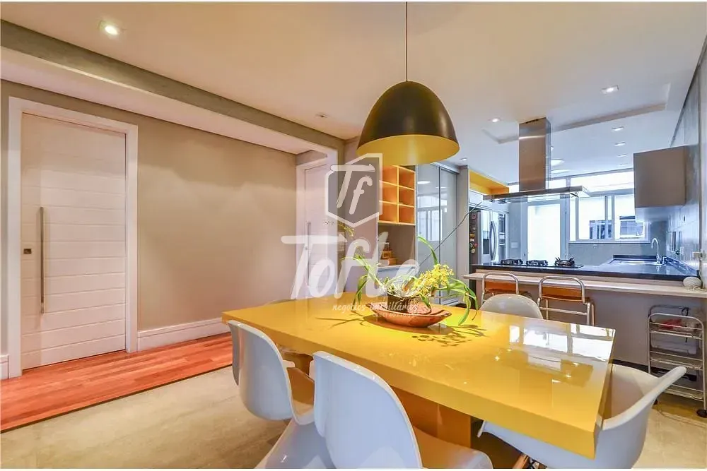 Casa, 3 quartos, 259 m² - Foto 2